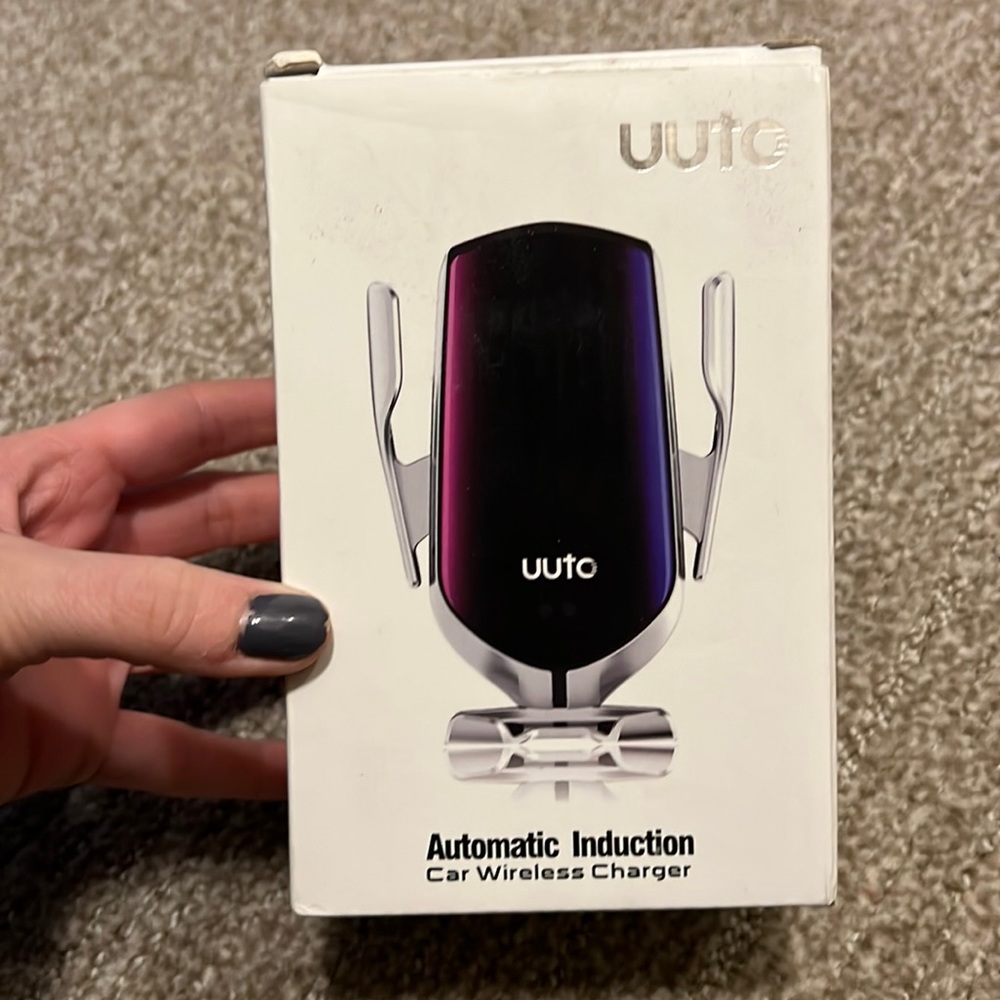 Uuto Automatic Induction Car Wireless Charger